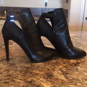 Faux Snake Skin Black Heeled Booties